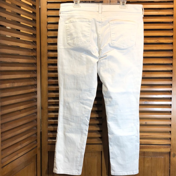 NYDJ Alina Convertible Ankle Jean, White - Picture 6 of 8